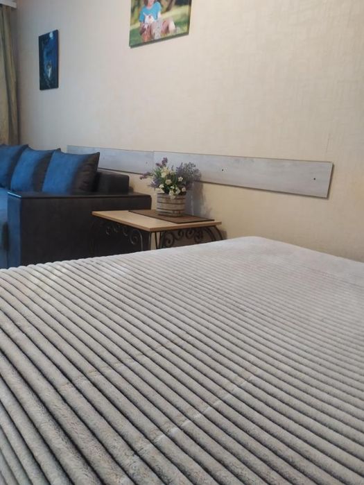 Оренда подобово.Центр, Камянецкая 65,чиста! Є світло, видаємо чек!