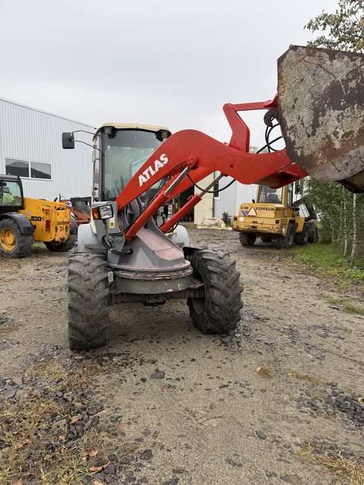 Продається фронтальний навантажувач ATLAS 75S 2006 року