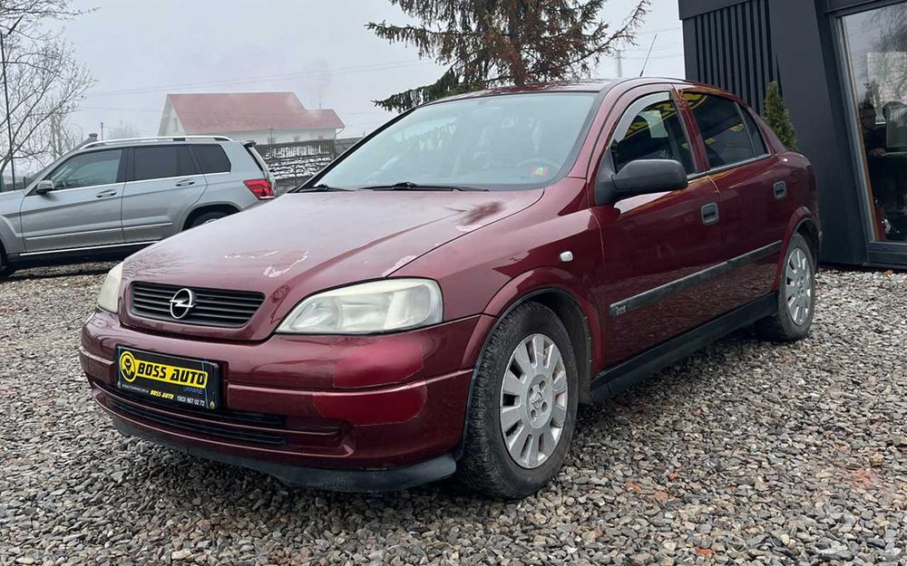 Opel Astra  2000