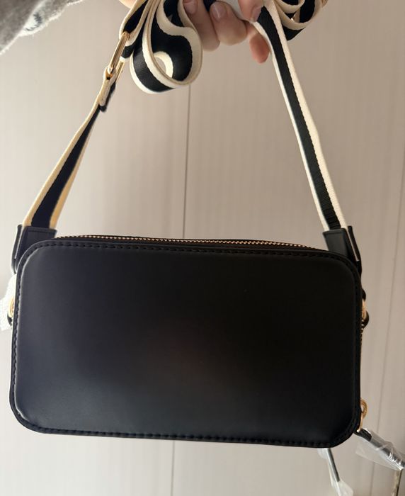 Сумка Guess оригінал Carrara crossbody в наявності