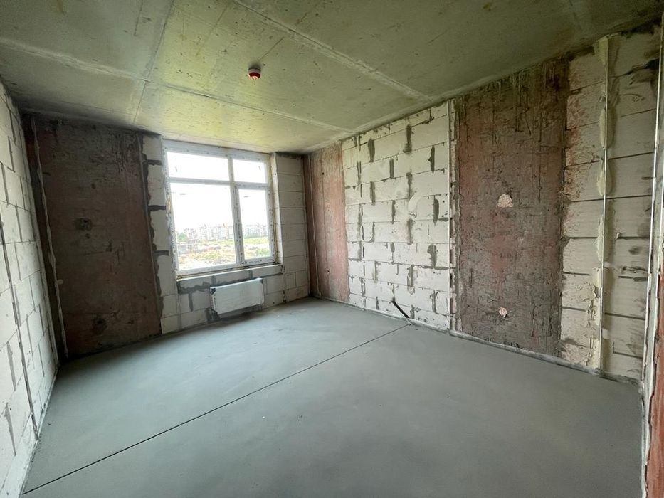 Продажа 2х.кімнатної квартири в Голосіївському р-н,Заболотного 148В