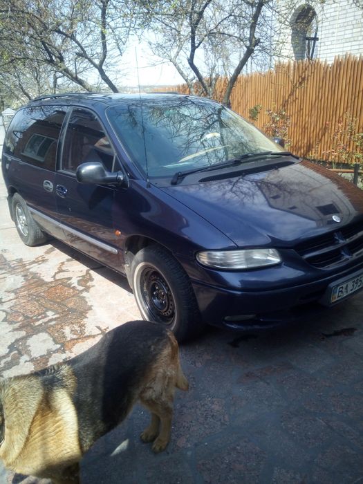 Двері на Крайслер Вояджер