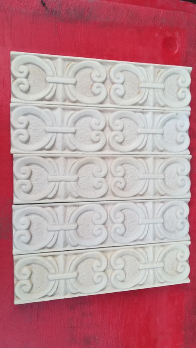 Listwy ozdobne ceramiczne SALONI