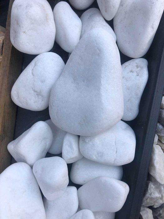 Kamienie ogrodowe, grys granitowy, dalmatyńczyk