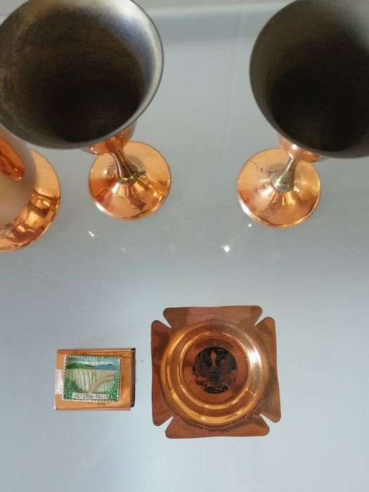 Conjunto africano em cobre