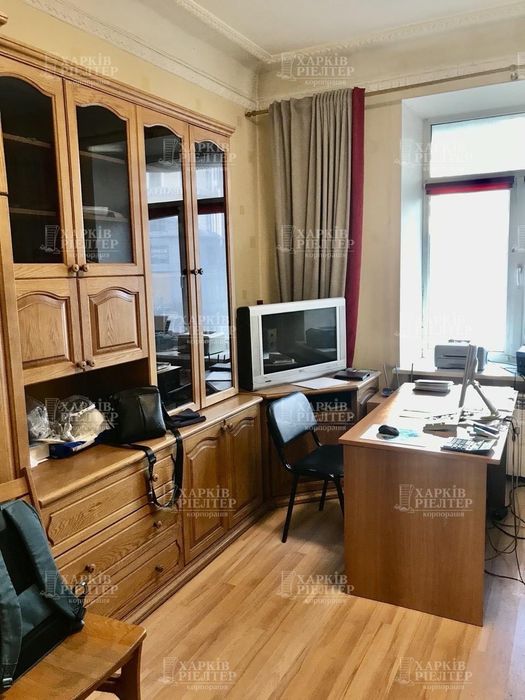 D1M Продам 2 кімн. квартиру. Центр міста, Павлівський майдан.