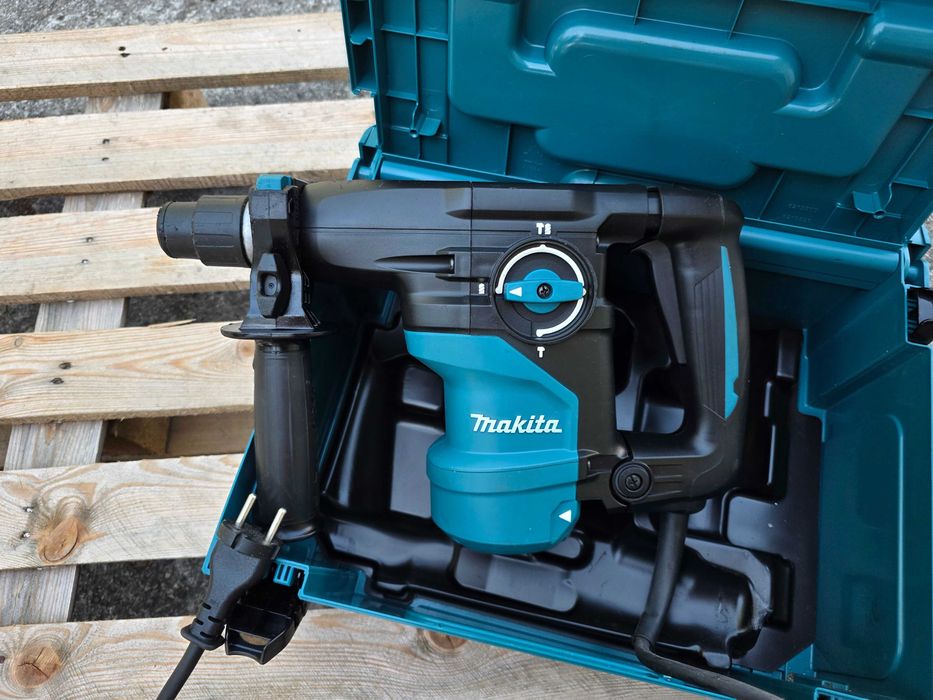 MAKITA HR3001C młotowiertarka SDS plus rok 2025
