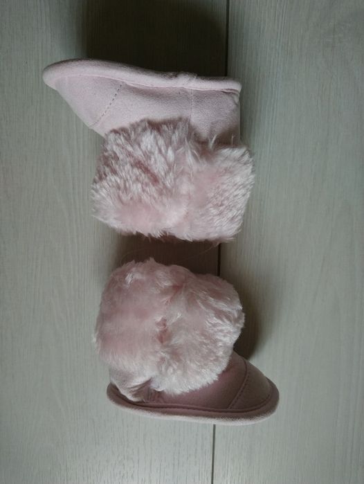 Нові дитячі пінетки чобітки 17-18 розмір bany club