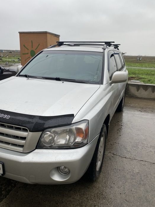 Тойота Highlander