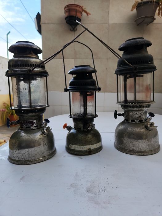 Candeeiros a petróleo