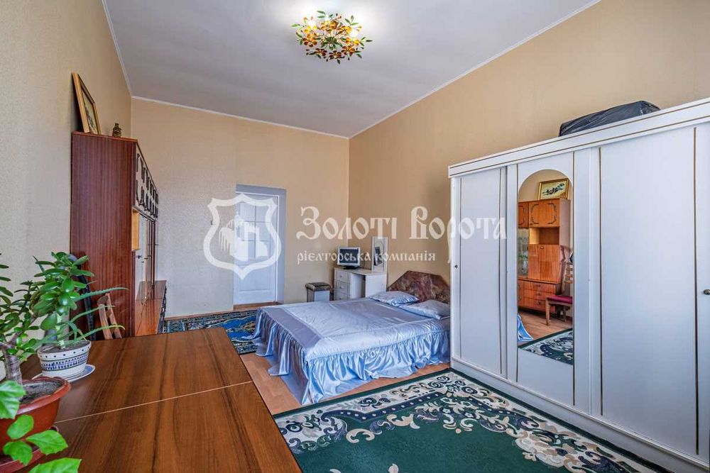 Велика 2-кімнатна квартира 90 м², пров. Бабкіна 13, м. Бориспіль