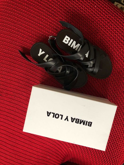 Sandália BIMBA Y LOLA - Nunca usada!