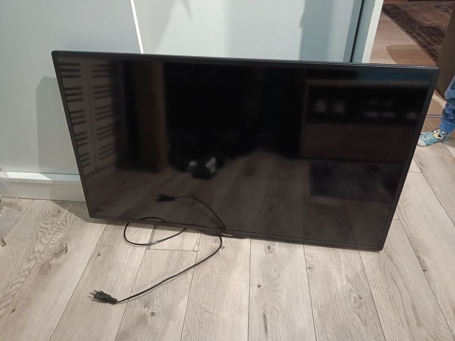 Telewizor 40 cali