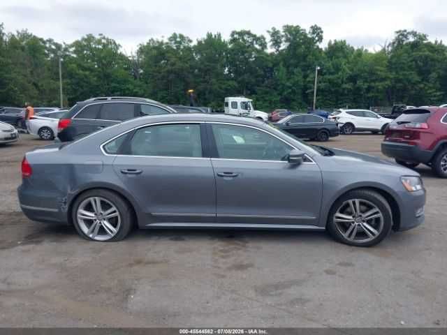 Volkswagen Passat 2.0L TDI SEL Premium