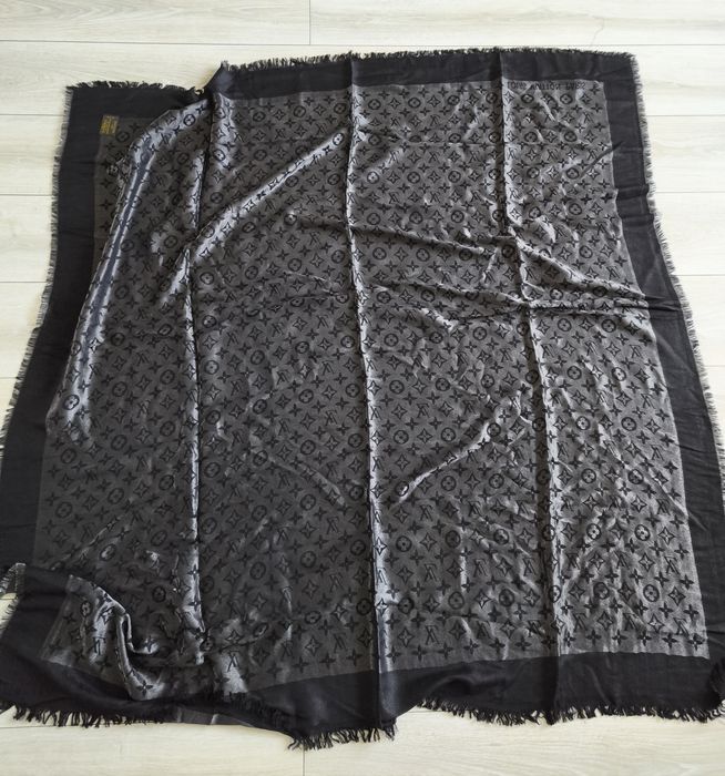 Палантин Louis Vuitton, платок Louis Vuitton