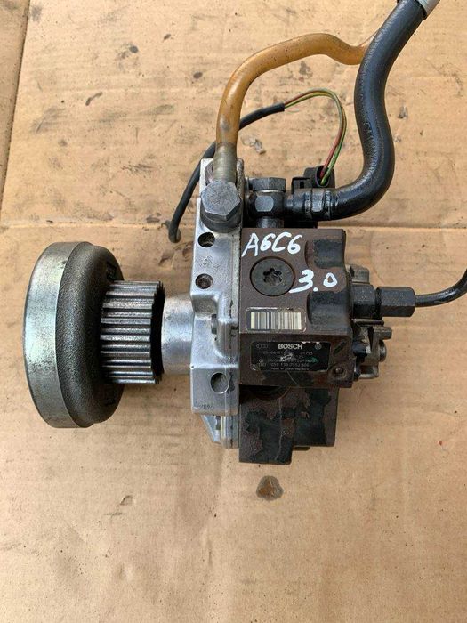 Паливний насос високо тиску ТНВД Audi A6 C6 3.0 TDI 059130755j