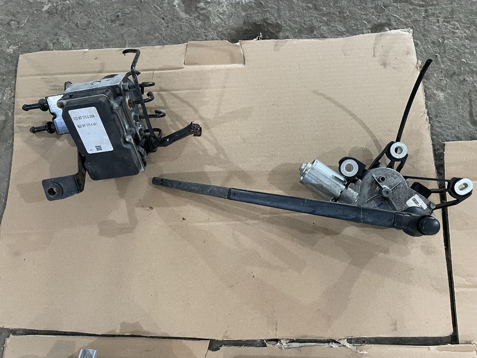 Моторчик заднього склоочисника Volkswagen FOX 2003-2011рік