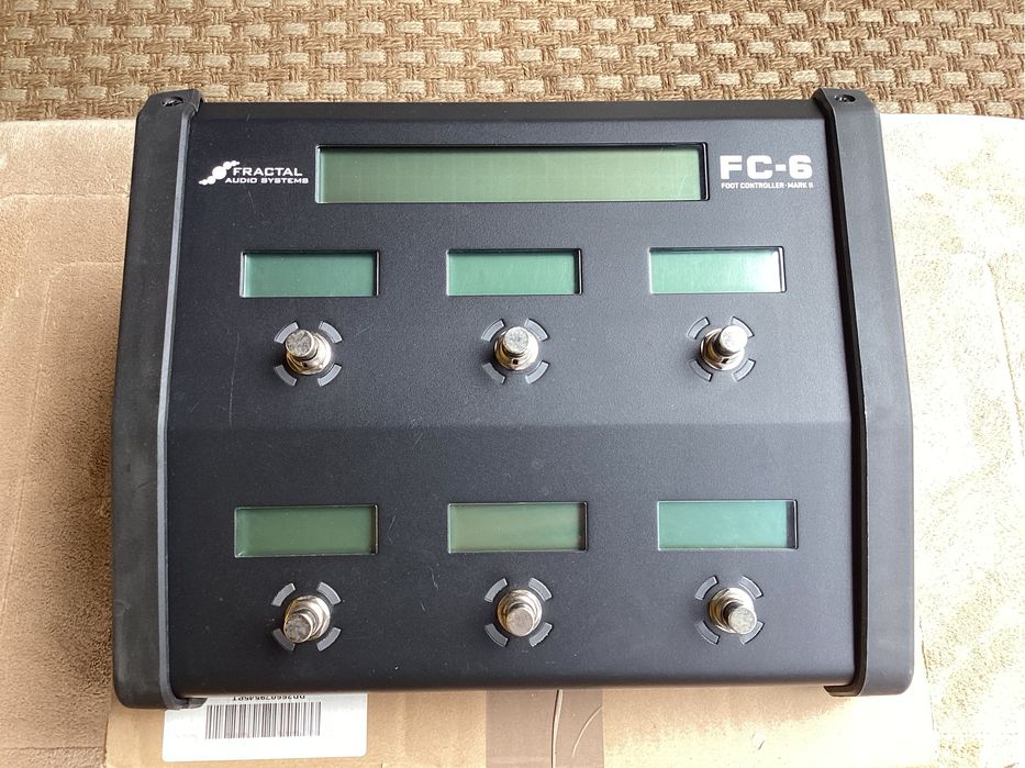 Fractal FC 6 midi footcontroller