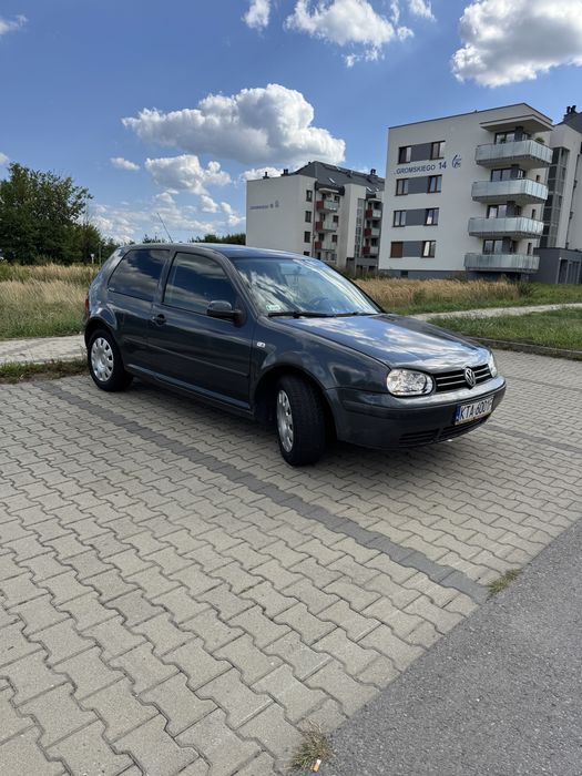 Volkswagen Golf 4, 2003 r. | Stan dobry | Rzeszów | 3500 zł do negocjacji