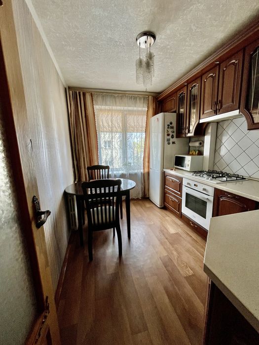 Продам 3к отличное состояние