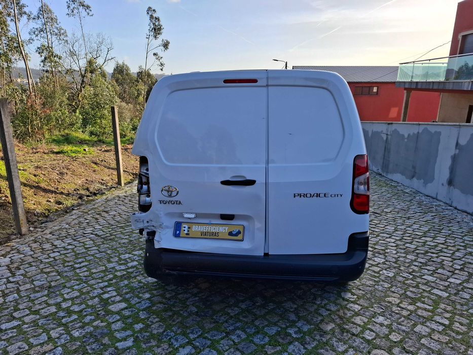 Toyota Proace Longa 45 Mil kms Nacional de 2023 COM IVA DEDUTIVEL
