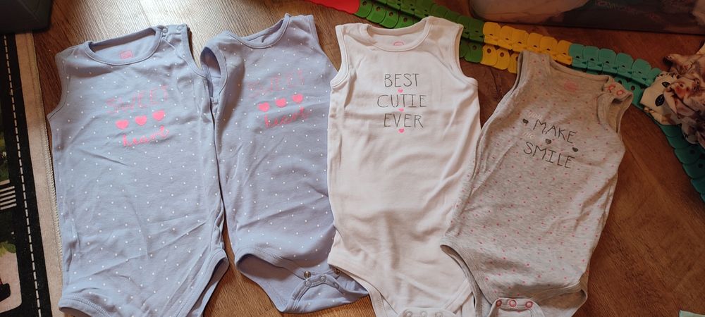 Body letnie bez rękawów 92/98