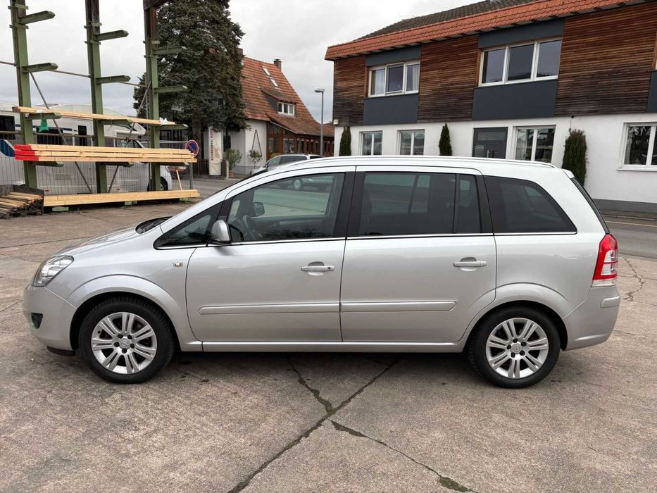 Бампер OPEL ZAFIRA B Розборка Зафіра Б