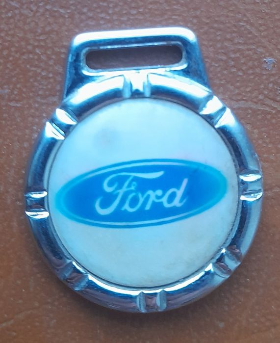 Medalion od breloka Ford.