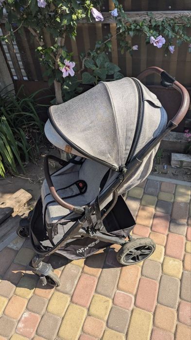 Ninos nava коляска прогулянкова