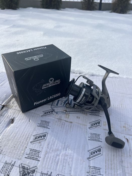 Kołowrotek Pioneer LAC 6000 Pojemna Szpula 9+1BB
