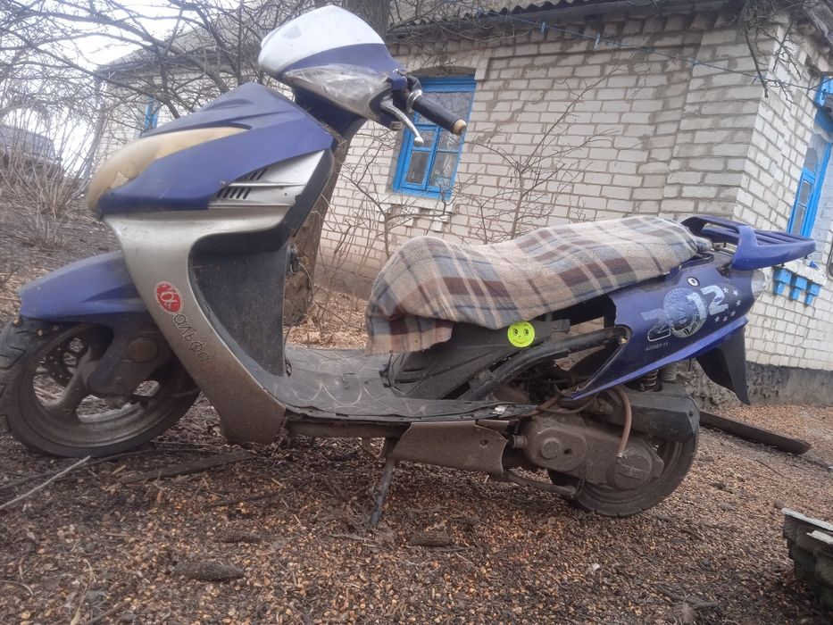 Продам скутер...