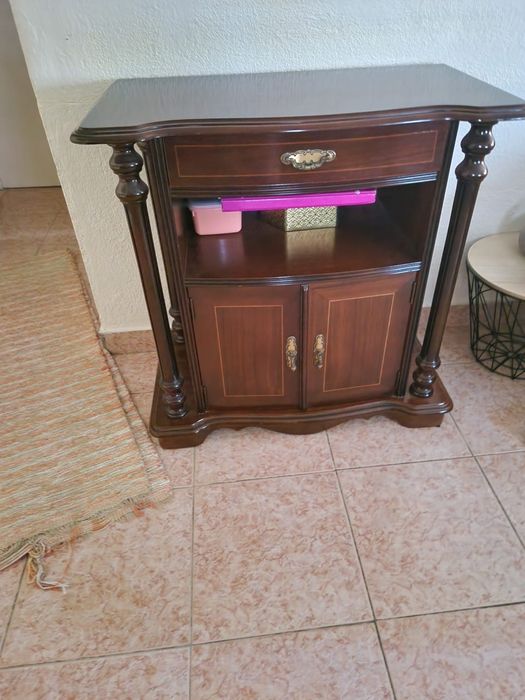 Moveis Antigos para venda