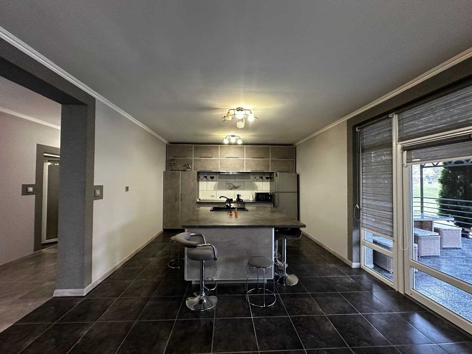 Продається будинок у Тячеві