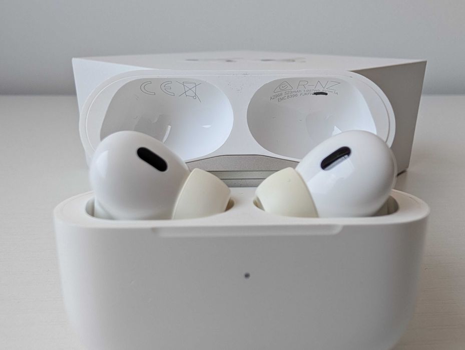 AirPods Pro 2 USB-C originais — Fatura e acessórios