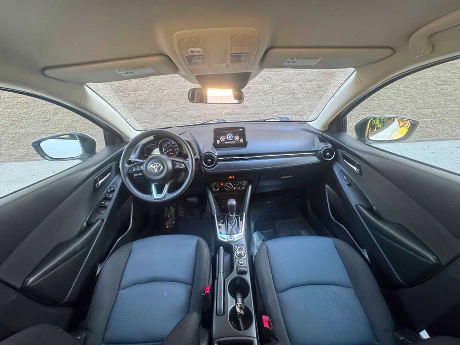 Toyota Yaris LE      2019