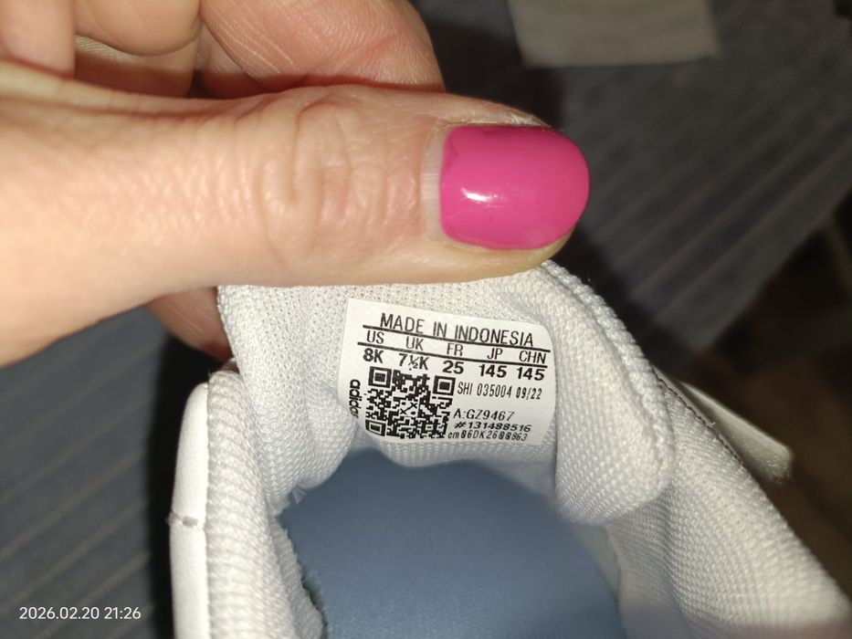 Nowe piękne buciki Adidas Vaiana r.25