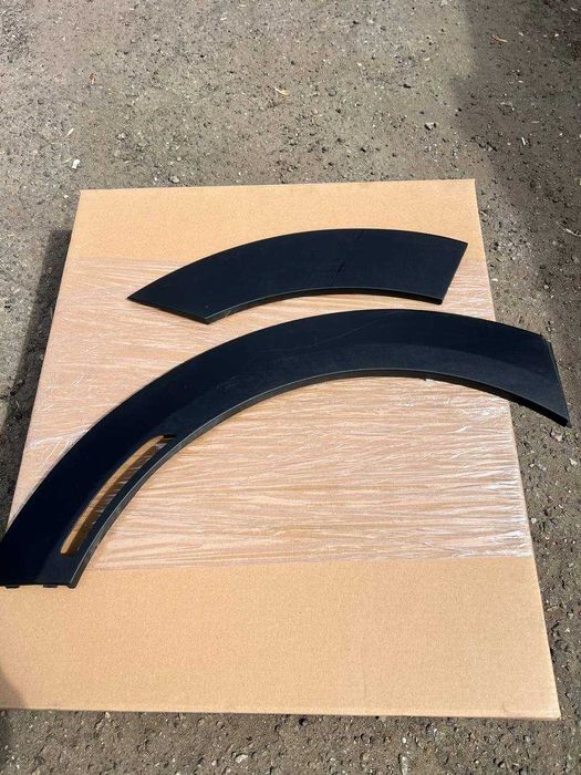 Задня накладка MINI з двух частин F55 кузов 51777318830+51777329032