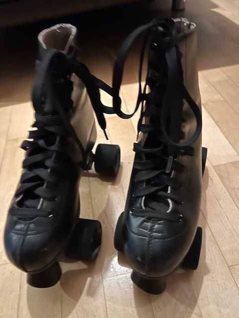 Wrotki skórzane Nijdam 41, długość wkładki 26 cm