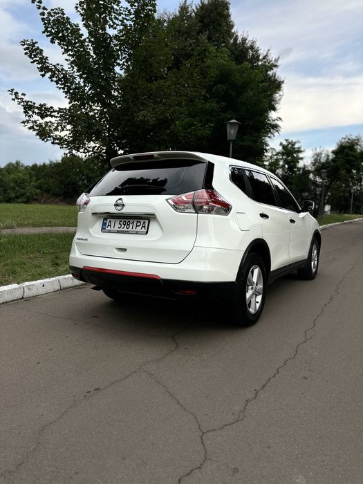 Продам Nissan Rogue S