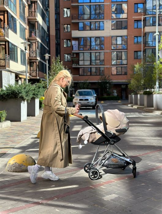 Автокрісло Cybex Cloud T i-Size plus Cozy Beige