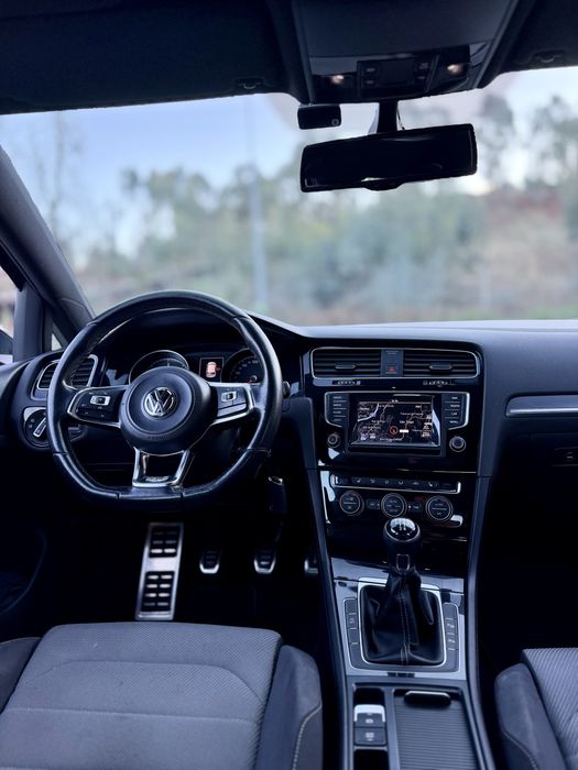 AVVOLKSWAGEN GOLF 7 R-Line