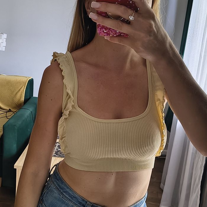 Żółty Crop top ramiączka falbanki