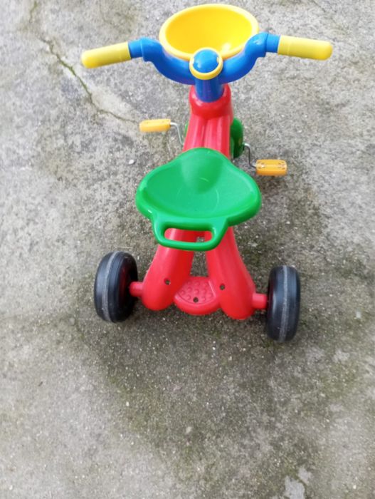 Triciclo de criança