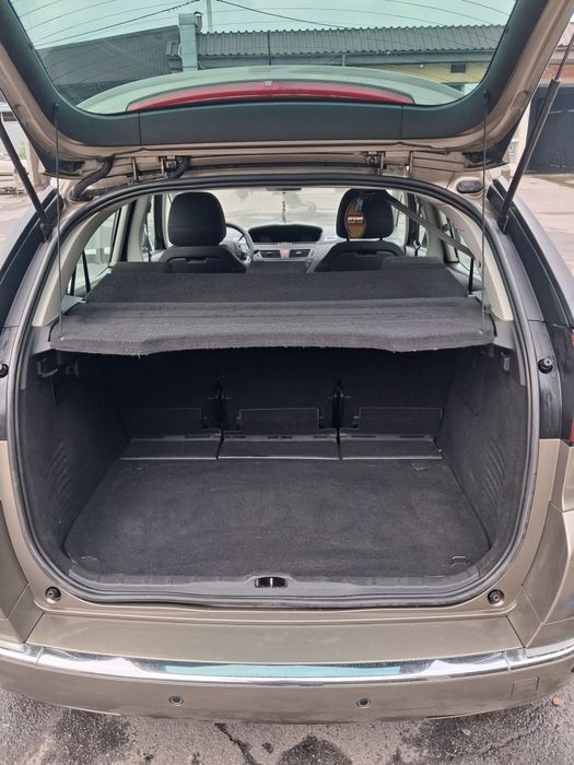 Citroen C4 Picasso 2011 VIN VF7UD9HR8BJ691775 фото оголошення 6 з 6