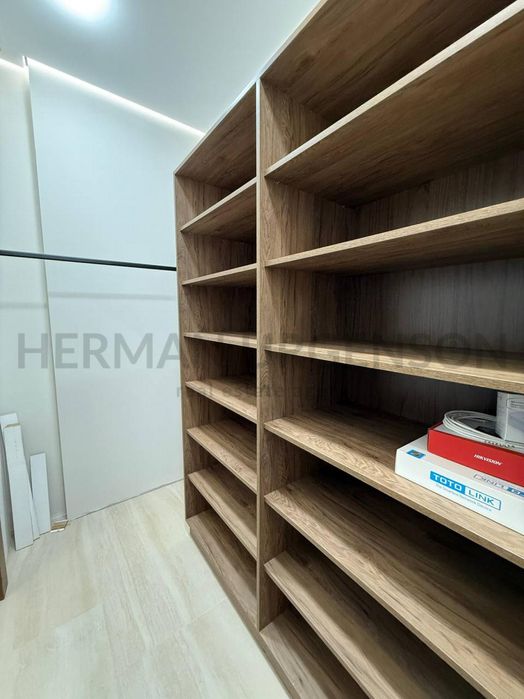 Продаж 2к квартири 74 м.кв / ЖК Residents Park