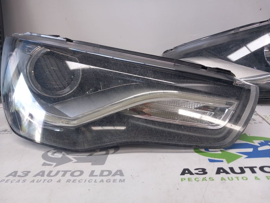 Ótica esquerda e direita Xenon olho de boi Audi A1