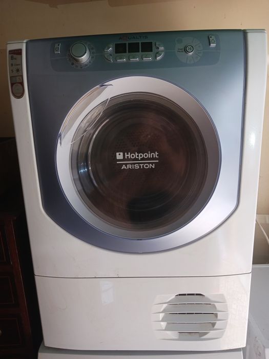 Máquina secar roupa com entrega