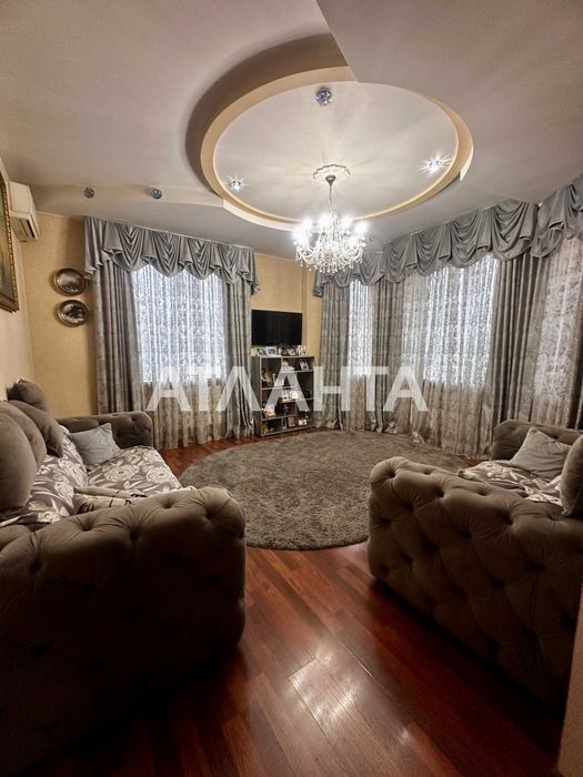 Дом Капитальный. Лиски.10 соток.293м.кв.35кухня.285тыс$