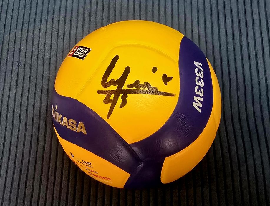 Piłka do siatkówki Mikasa Wilfredo Leon