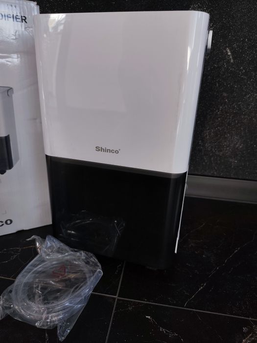 Osuszacz Powietrza 10L/24h SHINCO Timer Higrostat